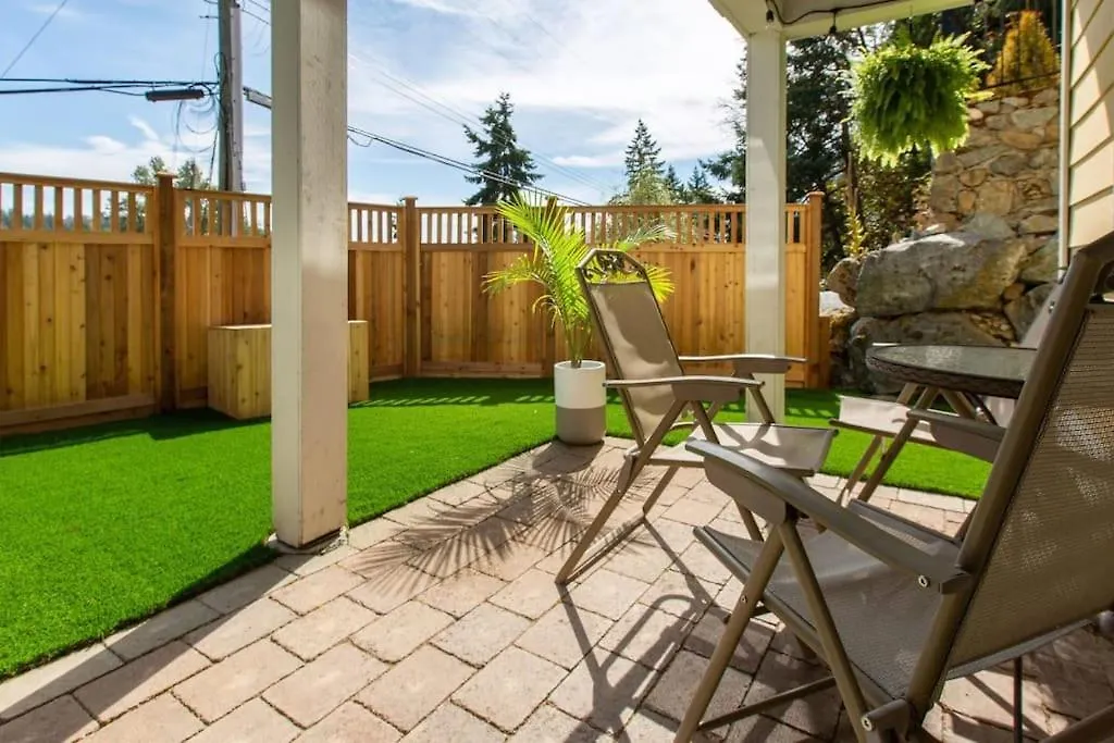 Beautiful & Cozy 1 Bedroom 1 Bath In The Westshore Victoria 0*,